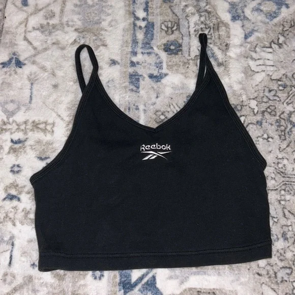 Sold - Reebok Top - Picture 6 of 7